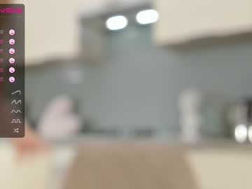 hardcore cam girl miaaperry image #2510332
