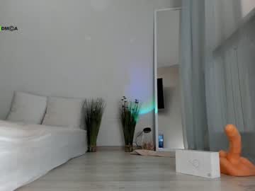 hardcore cam girl ericamiracle15 image #2676032