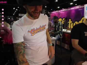 hardcore cam man bradbronton image #1113933