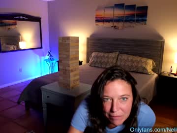 hardcore cam girl nellebeachgirl image #355240