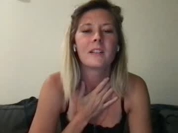 hardcore cam girl z_oepeaches image #3670527