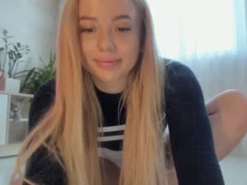 hardcore cam girl meryfoxxx image #2575024