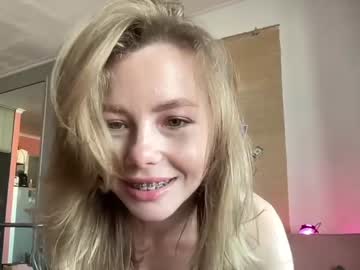 hardcore cam girl elli_harmon image #2970970