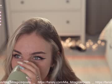 hardcore cam girl mia_milagros image #1799142