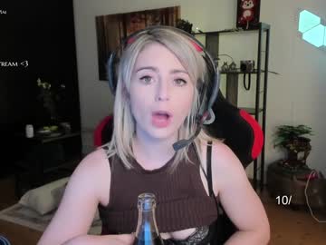 hardcore cam girl kimilee22 image #1156985