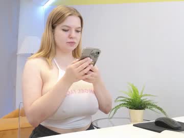 hardcore cam girl lovlybambi image #3557306