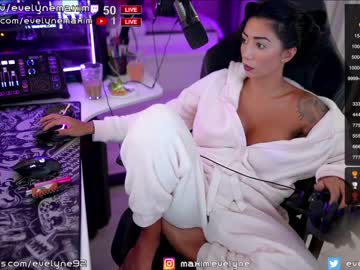 hardcore cam girl evelyne92 image #3717590