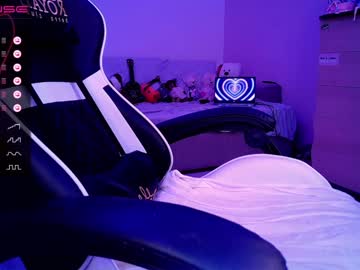 hardcore cam girl _b_a_n_s_h_e_e_ image #2839730
