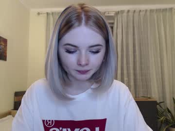 hardcore cam girl yvaine777 image #846350