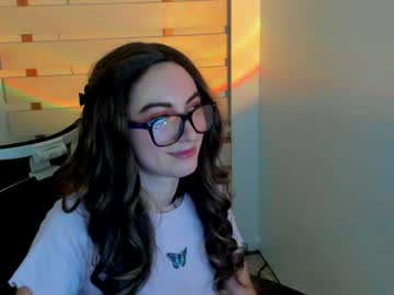 emilia_clark_ hardcore cam