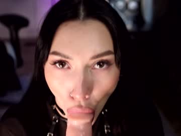 hardcore cam girl miladenver image #1972711
