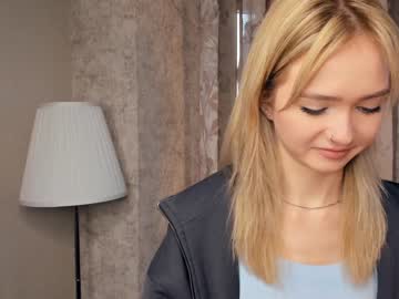 hardcore cam girl h0lyangel image #4050572