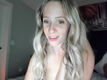 hardcore cam girl luxlovely111 image #3446172