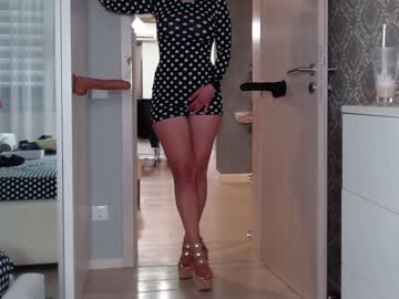 hardcore cam girl carmela_fox image #1644093