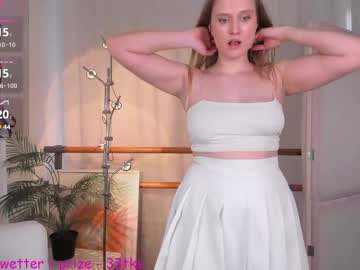 hardcore cam girl leeeah_ image #4706215