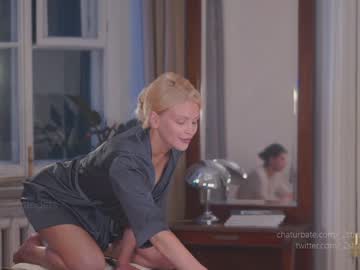 hardcore cam girl _2strangers image #3277748