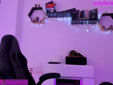hardcore cam girl thecosmicgirl image #2990321