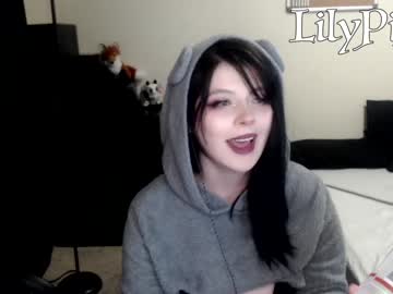 hardcore cam girl lilypixel image #727870