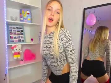 hardcore cam girl emilymilkenn image #425312