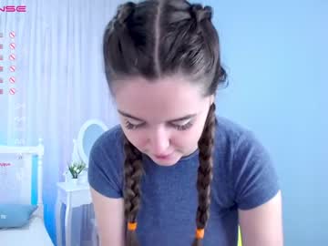 hardcore cam girl emmika_ image #695577