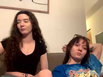 hardcore cam girl kylieexoxoxo2432 image #4062450