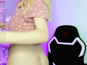 hardcore cam girl small_blondee image #2490069