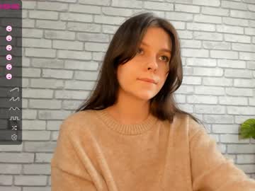 hardcore cam girl carolynjacquelins image #2101024