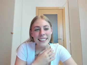 hardcore cam girl _strawbeerry_ image #2886378