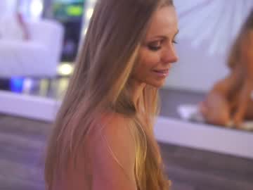 hardcore cam girl eva_fashionista image #3098105