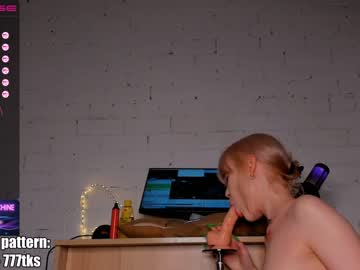 hardcore cam girl crystalreves image #1454934
