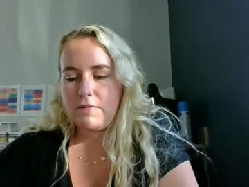 hardcore cam girl blonde4lyfe image #3525870