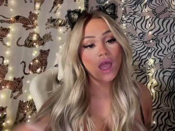 hardcore cam girl ari_02 image #3839159