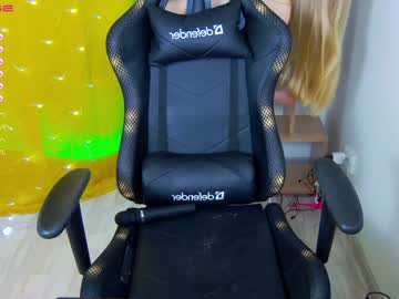 hardcore cam girl charming_lilly image #2266458