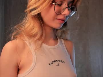 hardcore cam girl olivia_madyson image #3413745