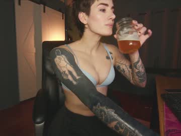 hardcore cam girl aynmarie image #3910055