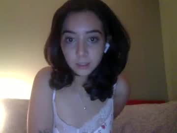 hardcore cam girl cherrychapsticc image #3919754