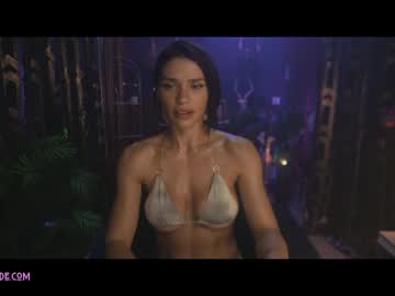 hardcore cam girl lucieoude_ image #1579792