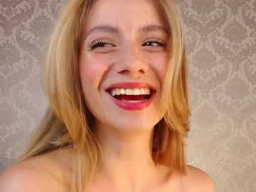 hardcore cam girl lillpio image #1314700