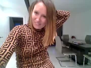 hardcore cam girl eatmypie69 image #3764305
