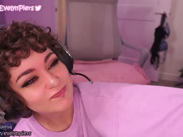 hardcore cam girl evelynpiers image #1604587