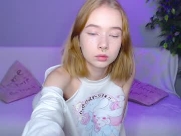 hardcore cam girl little__kittty image #1336640