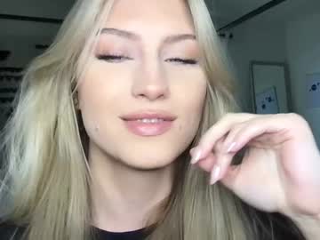 hardcore cam girl thezabrina image #2405829