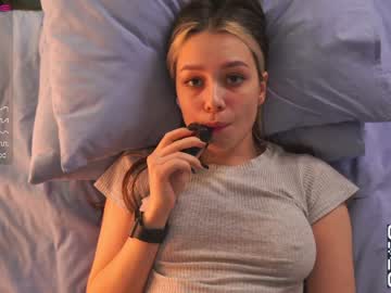 hardcore cam girl cinacramby image #2875551