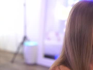 hardcore cam girl eva_fashionista image #3065263