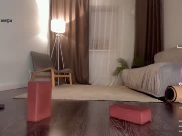 hardcore cam girl ericamiracle15 image #3157447