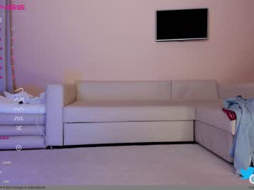 hardcore cam girl hollyextra image #2456605