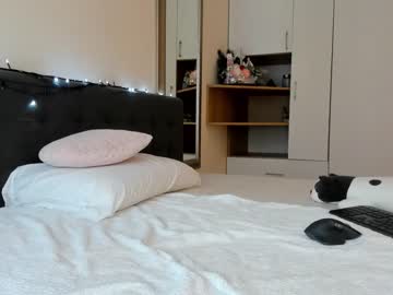 hardcore cam girl bella_hot77 image #2154688