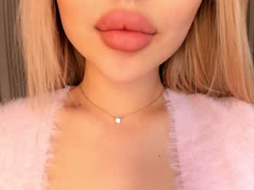 hardcore cam girl bae_suz image #697458