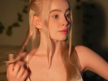 hardcore cam girl mother__of__dragons image #3726764