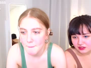 naomi_flower hardcore cam